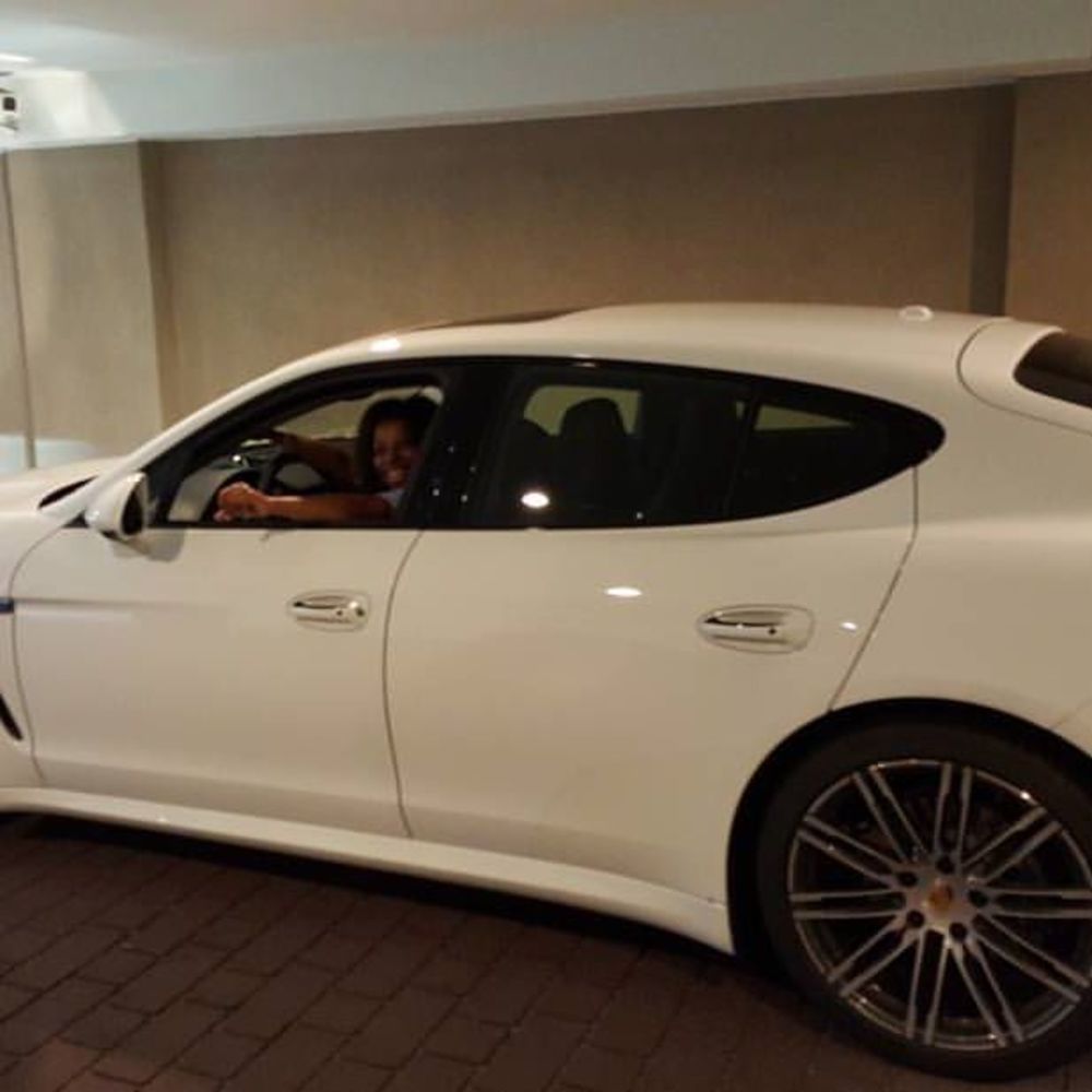 Meet your Posher, Karen